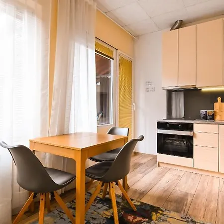 Cozy & Central 1bd Flat With A Nice Patio