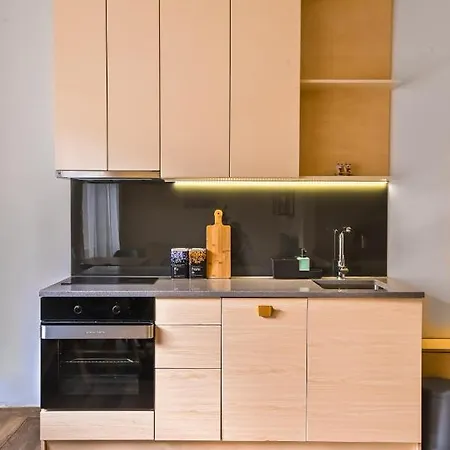 Cozy & Central 1bd Flat With A Nice Patio アパート ソフィア